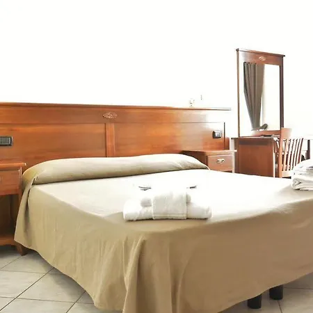 Trentina 2* Milão