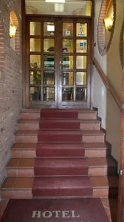 Trentina Hotel Milan